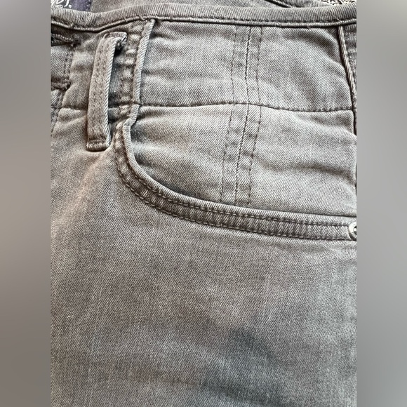 B7.17 NYDJ Ami High Rise Skinny Hollywood Jeans in Smokey Mountain Size 4 - Picture 8 of 9